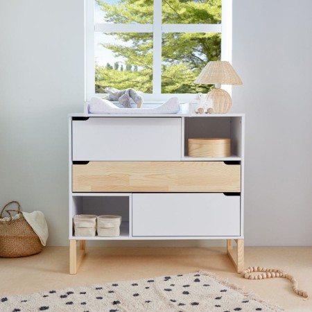 Tatam_chest_of_drawers_lifestyle_01.jpg
