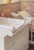 Miloo_champagne_lifestyle_11.jpg