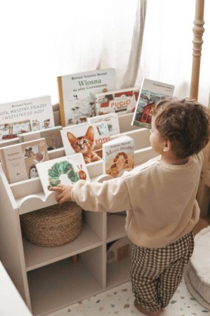 Polka_na_ksiazki_BookNook_02