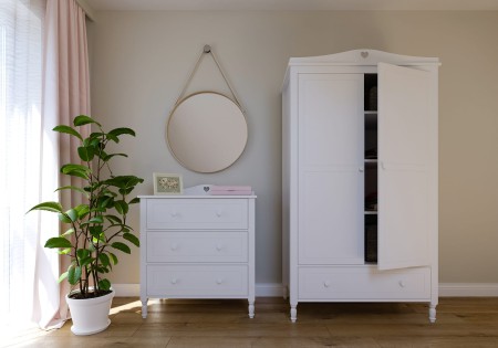 laura szafa komoda.jpg