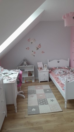 laura  28397  (5).jpg