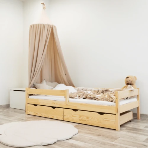 Przejdź do produktu Łóżko dziecięce POLI z drewna sosnowego –  różne kolory i rozmiary