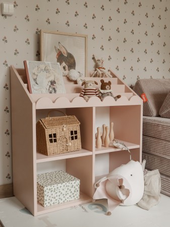 Polka_na_ksiazki_BookNook_rose_06.jpg