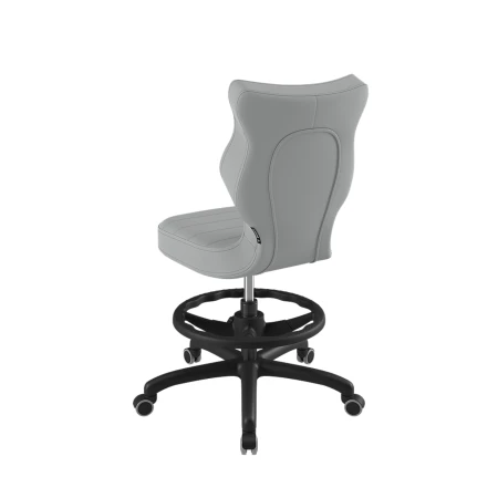 Fotel_Petit_Czarny_Velvet_Szary_Podnóżek_03.webp