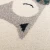Kremowy dywan Sleeping Owl z szarymi i niebieskimi detalami