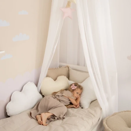 Biały baldachim dziecięcy Soft Veil o długości 275 cm