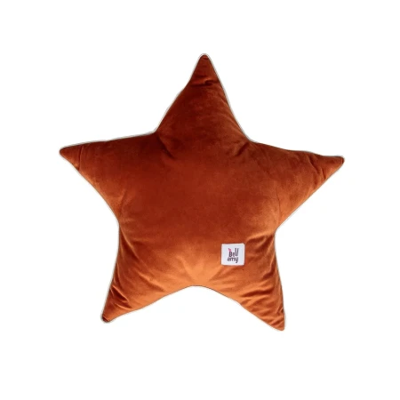 Welurowa_Poduszka_Ozdobna_Gwiazdka_Cinammon_01.webp