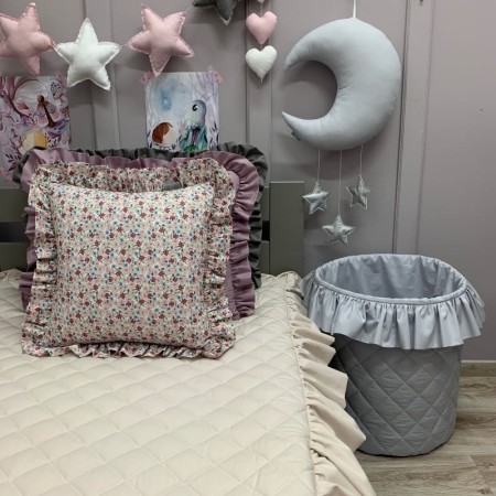 kosz-na-zabawki-z-falbanka (2).jpg