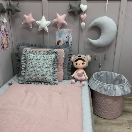 kosz-na-zabawki-z-falbanka (4).jpg