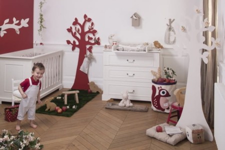 Ines white room 3.jpg