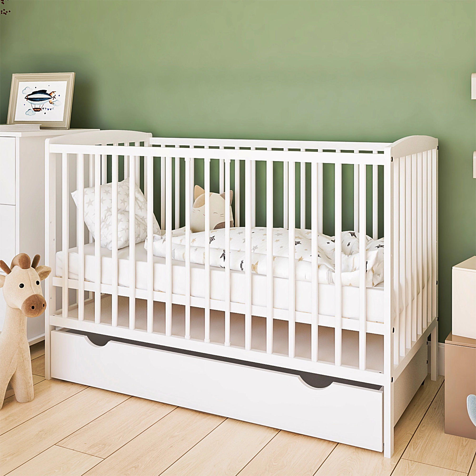 Łóżeczko-Tapczanik z szufladą do pokoju dziecięcego BASIC w kolorze białym - Aranżacja